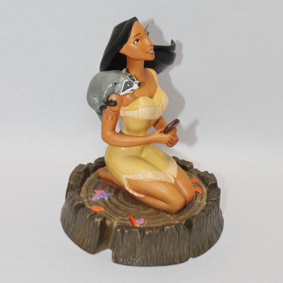 Pocahontas Tribute Series Walt Disney Classic Collection Figurine - Picture 6 of 10